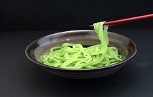 株式会社岩崎商店 翡翠麺中華風ドレッシング付きイメージ