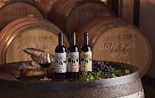 有限会社秩父ワイン 源作印 秩父KARASAWAメルロ リムーザンオーク樽貯蔵イメージ