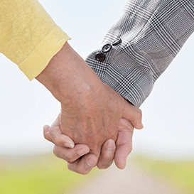 夫婦円満でいる秘訣とは?仲良し夫婦でいるためのポイントを解説